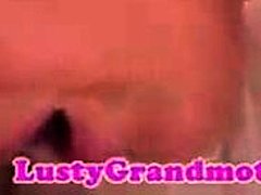 Grandma with saggy tits gives a deepthroat blowjob and gets orally satisfied